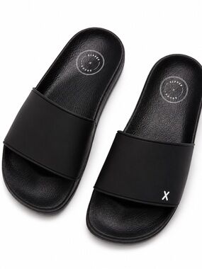 Sister x Soeur Beach Pool Slides Black Made in Italy Women’s EU 38 US 8